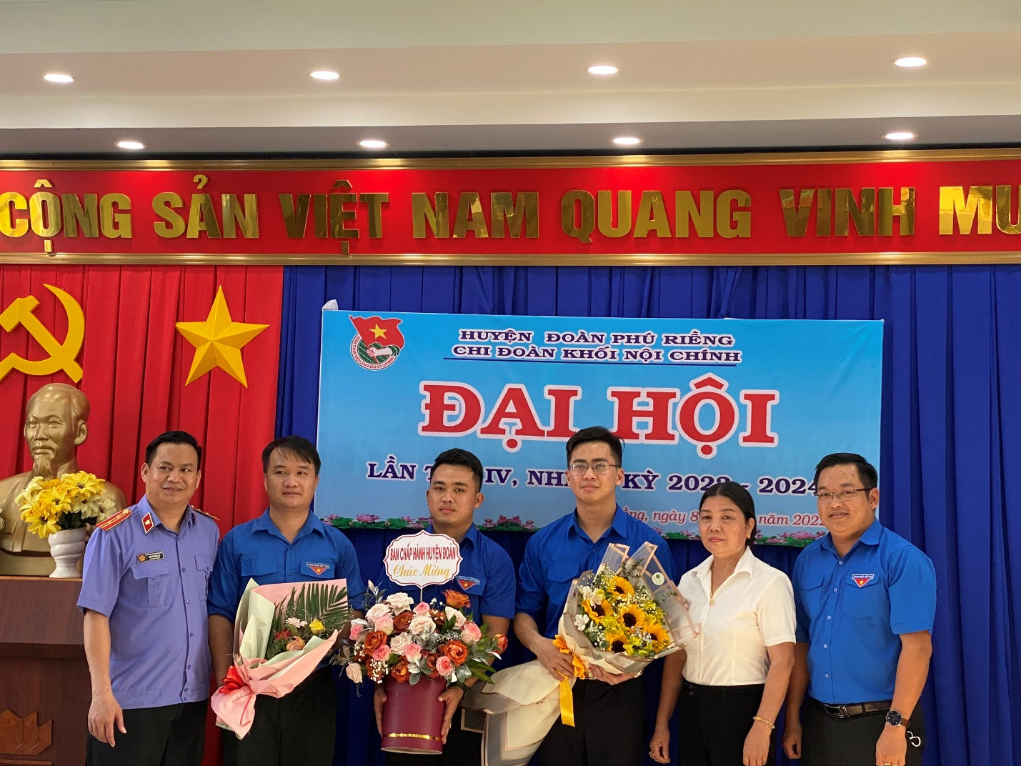Chi đoàn khối Nội chính huyện Phú Riềng tổ chức thành công  Đại hội Chi đoàn nhiệm kỳ 2022-2024