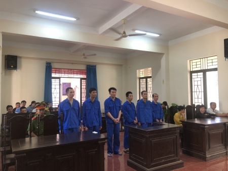 Viện kiểm sát nhân dân thị xã Chơn Thành phối hợp Tòa án nhân dân thị xã Chơn Thành mở phiên tòa hình sự sơ thẩm xét xử vụ án điểm và tổ chức phiên tòa rút kinh nghiệm