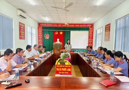 Đoàn kiểm tra - Ban chỉ đạo cải cách tư pháp thị xã Phước Long kiểm tra công tác thực hiện nhiệm vụ cải cách tư pháp của Viện kiểm sát nhân dân thị xã Phước Long trong năm 2023