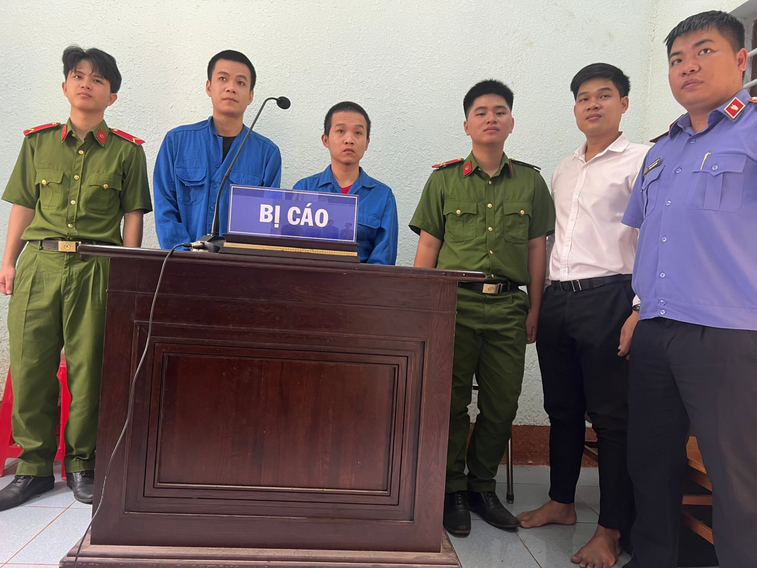 VKSND thị xã Bình Long phối hợp xét xử trực tuyến